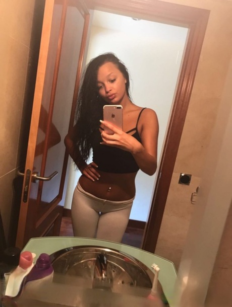 İnkilap Genç ve Dinamik Üniversiteli Escort Bayan Ekaterina