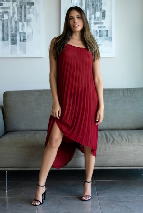 Altinşehi̇r 5 Yıldızlı Otel Servisi Escort Bayan Yulia